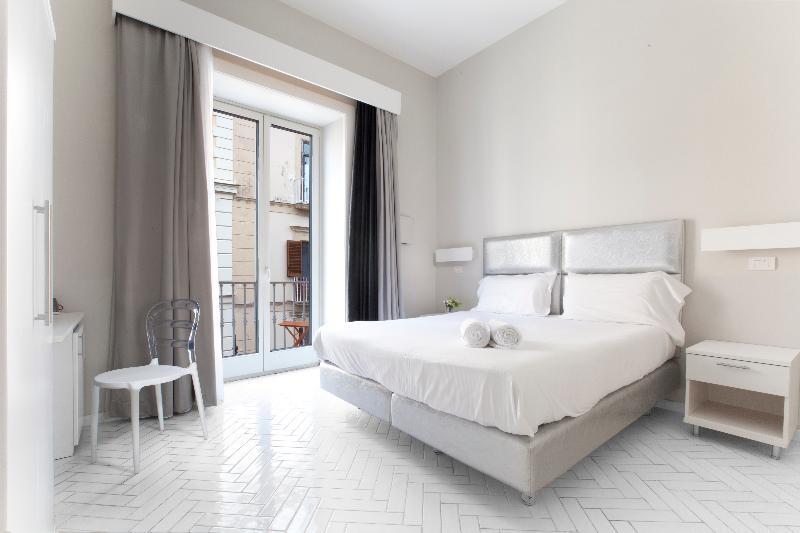 Palazzo Tasso Bed and Breakfast Sorrento Exteriör bild